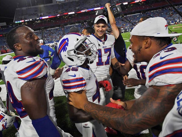 Wade celebrates his 65-yard touchdown