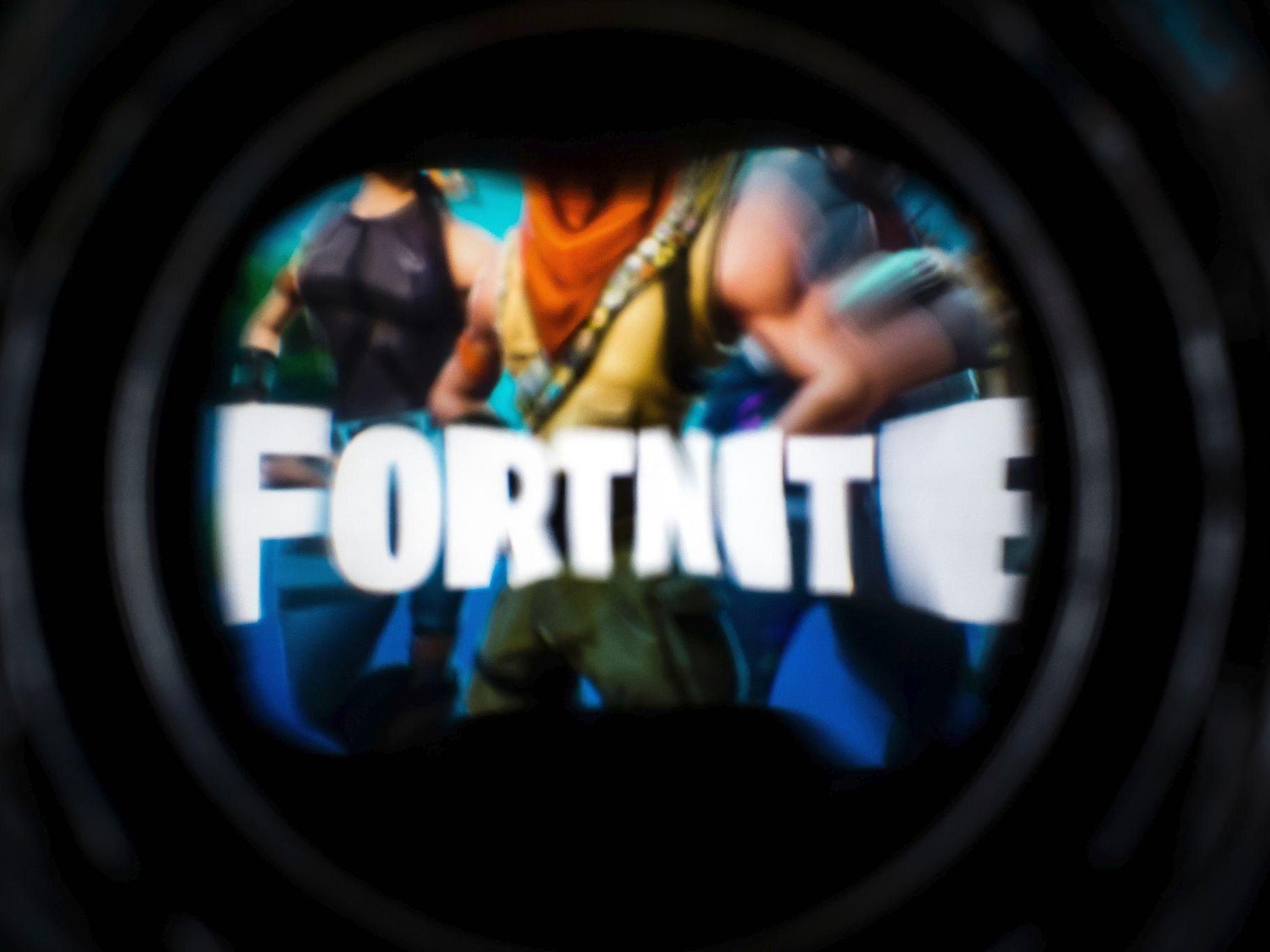 Fortnite Season 11 Release Date Delayed As Epic Games Threatens Smurf Ban The Independent The Independent