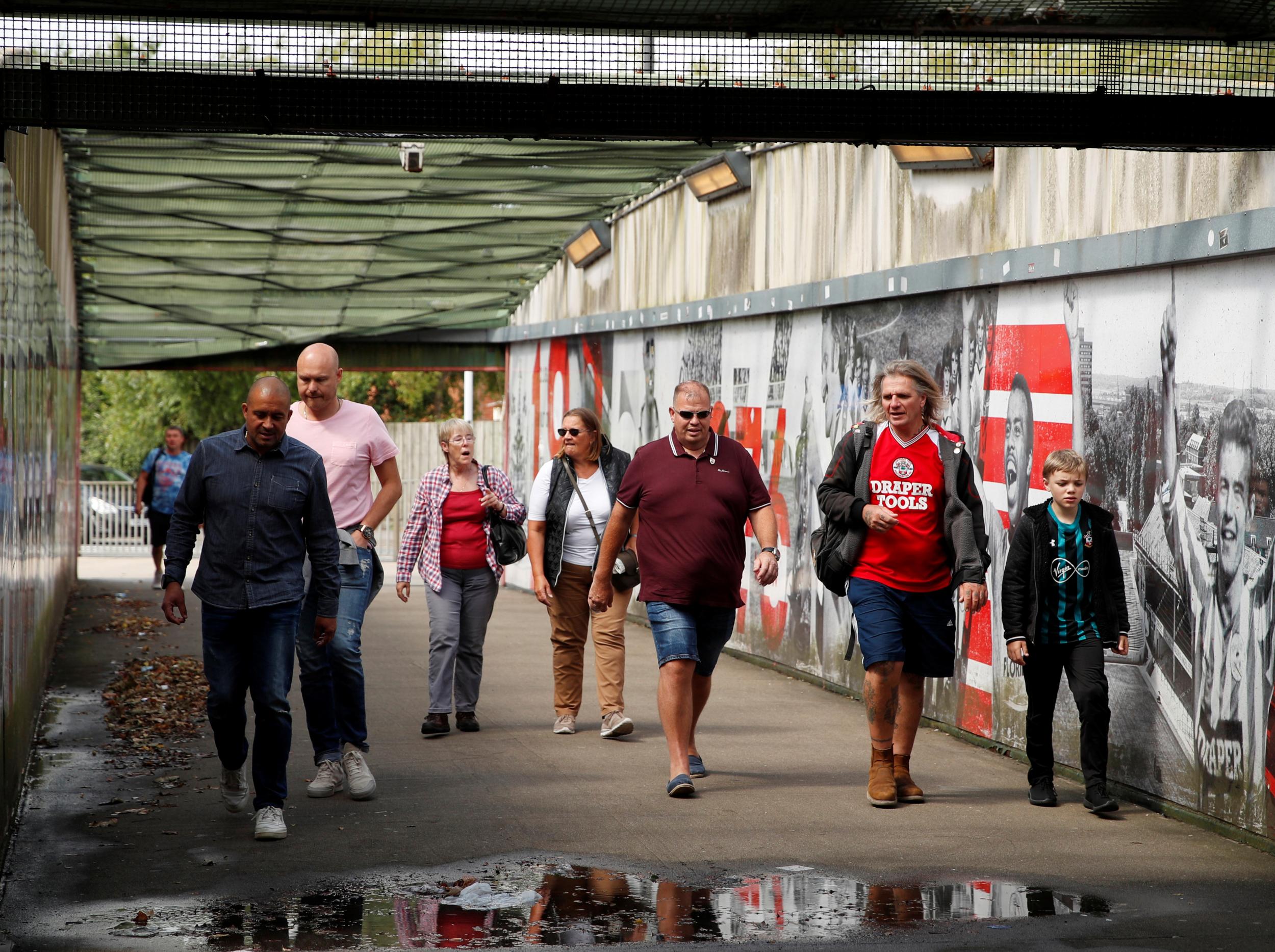 Southampton vs Liverpool LIVE: Stream, TV channel, how to watch, line-ups, Premier League build-up Southampton vs Liverpool LIVE: Stream, TV channel, how to watch, line-ups, Premier League build-up