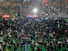 Hundreds of thousands bring Hong Kong streets to standstill