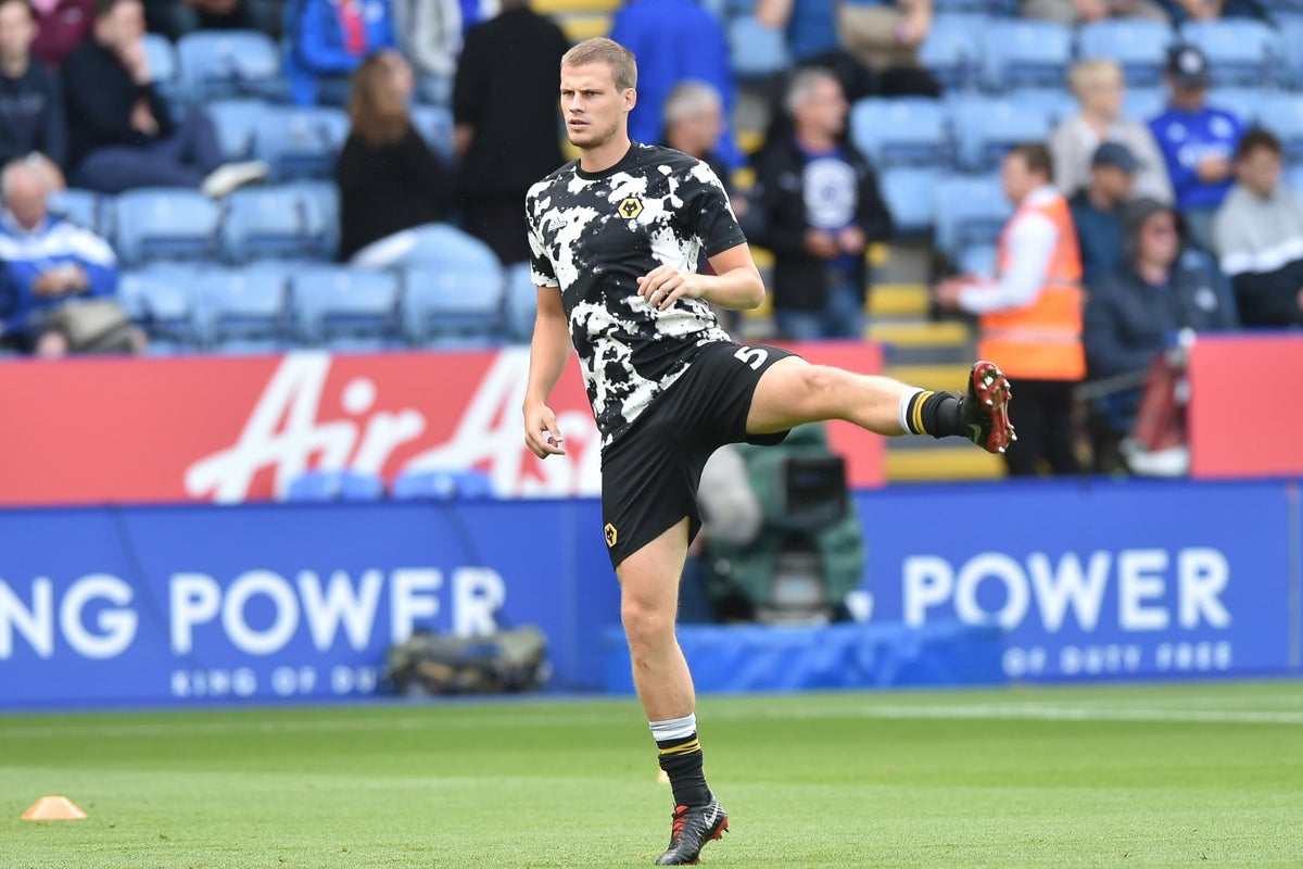 Ryan Bennett warns Wolves not to underestimate United tonight | The ...
