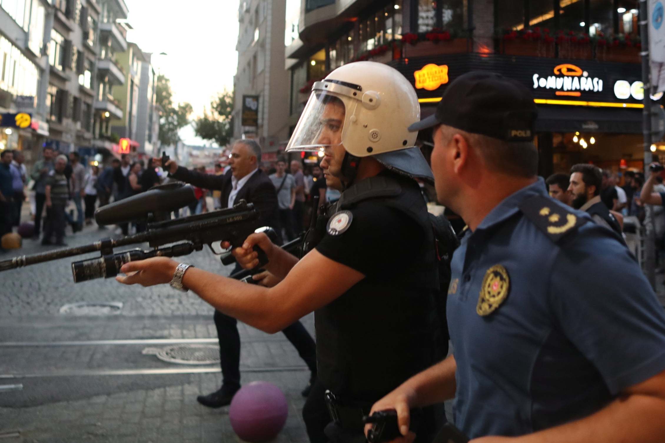 Turkish police use plastic bullets against protesters during a pro-Kurdish party rally in Istanbul
