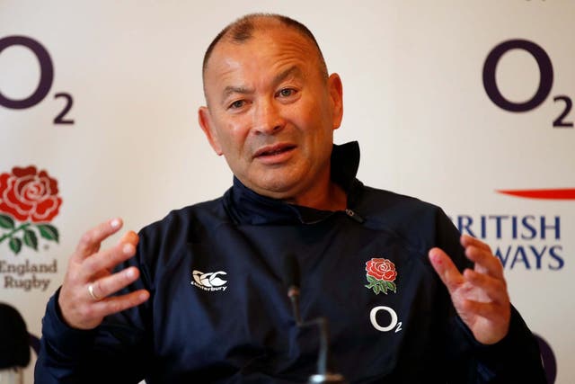 Eddie Jones talks to the press about his squad selection