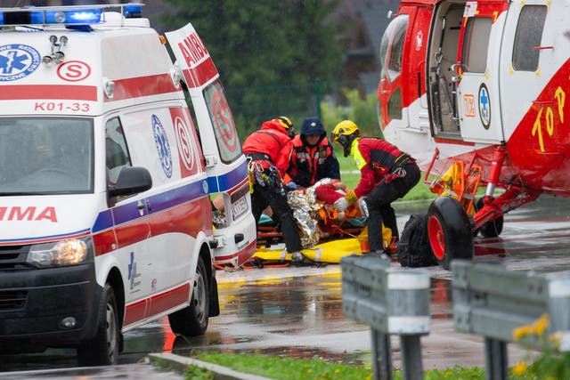 Rescuers airlift a lightning strike victim in Poland's Tatra Mountains