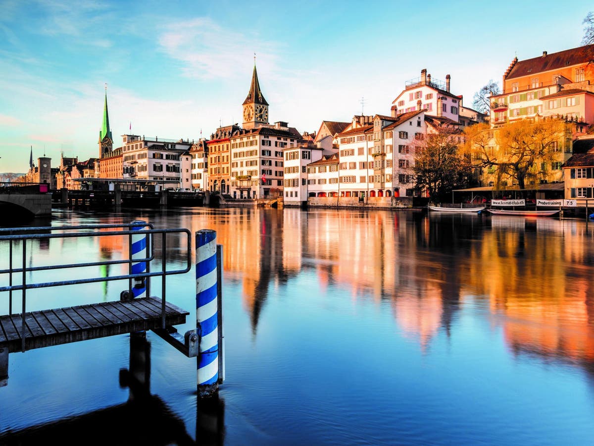 The ultimate city swimming itinerary of Zurich