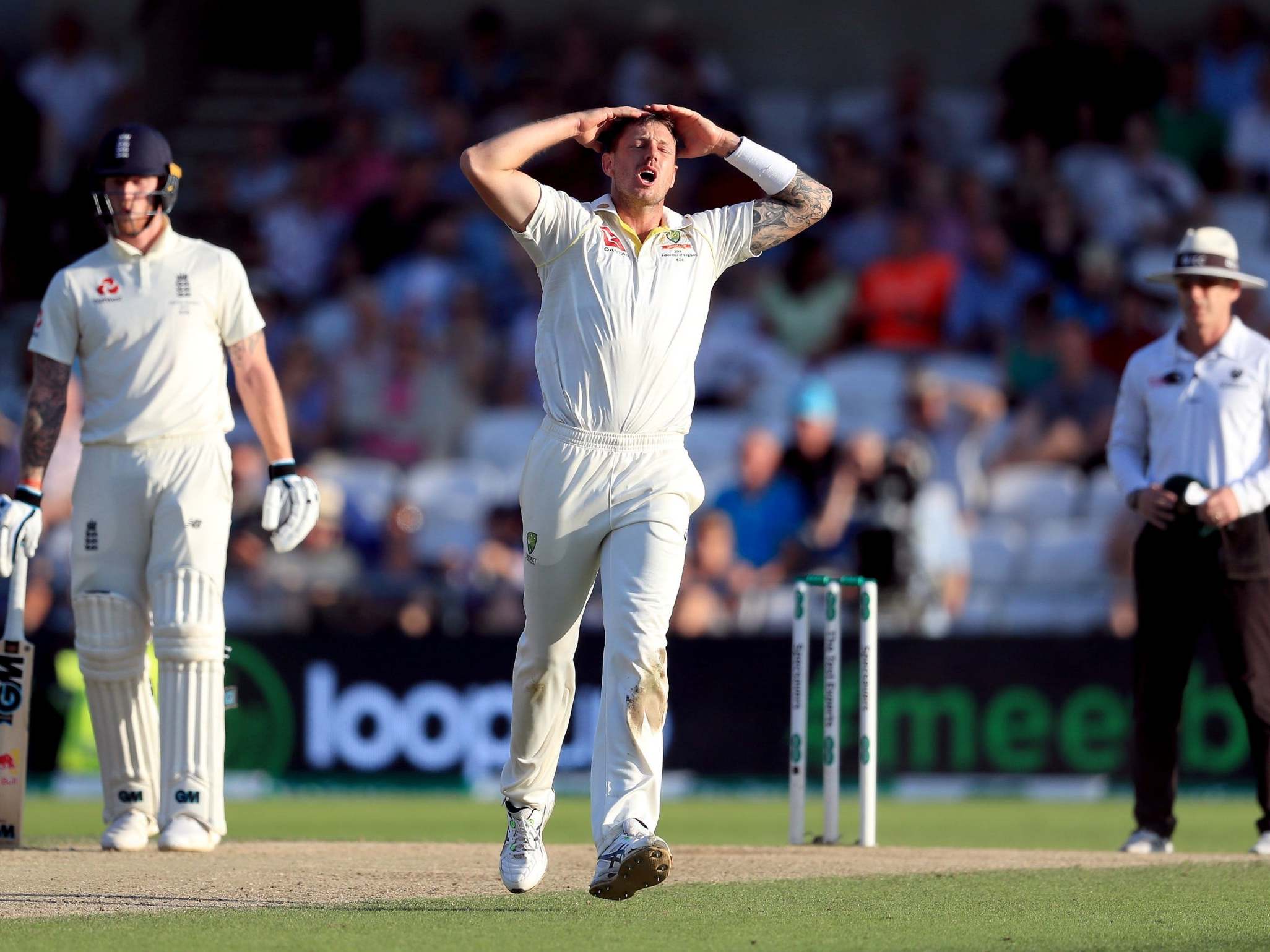 Ashes 2019: Australia's magnificent bowling attack grinds away at England's hopes of a miracle