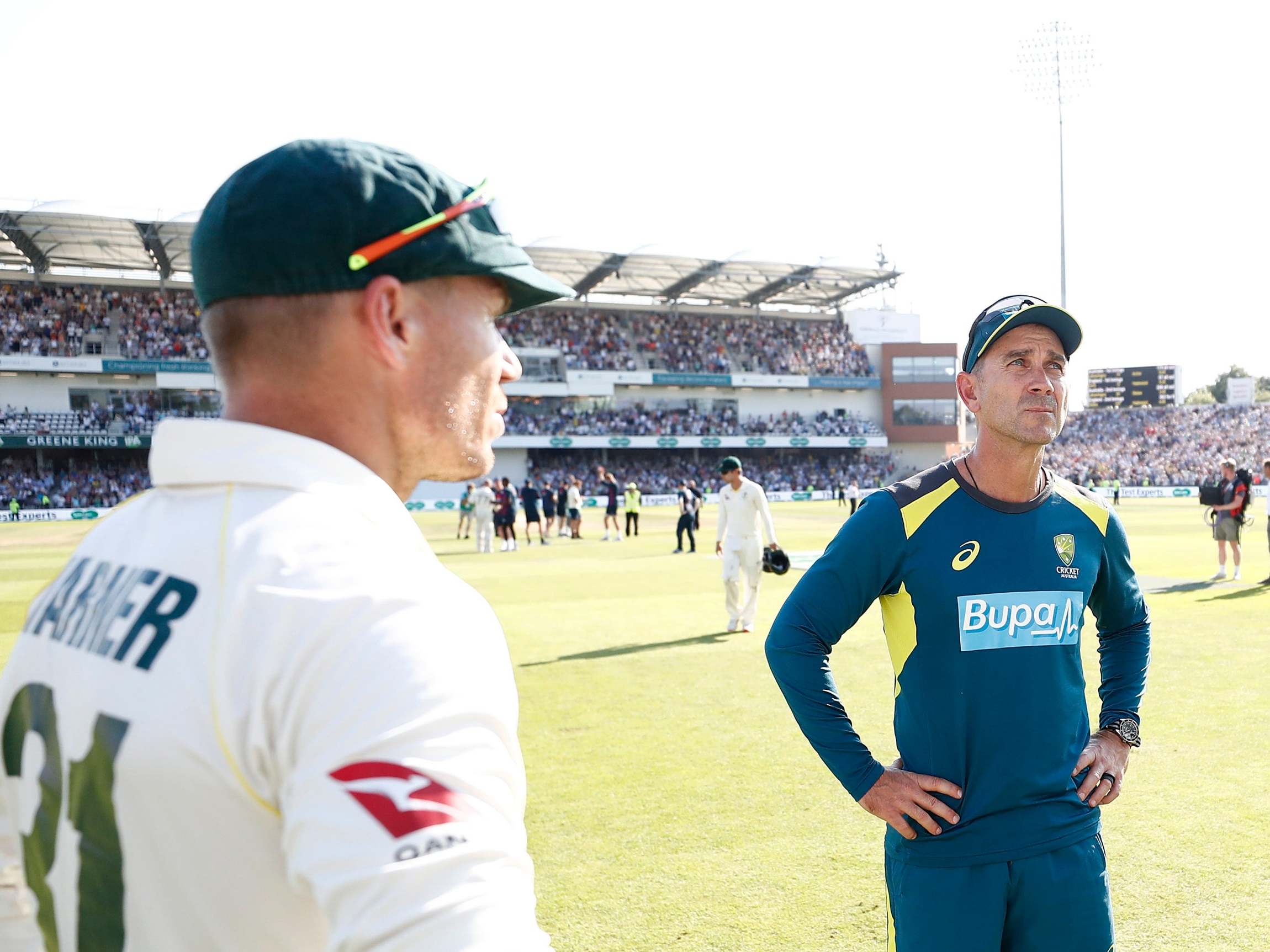 Justin Langer appears dejected after suffering defeat