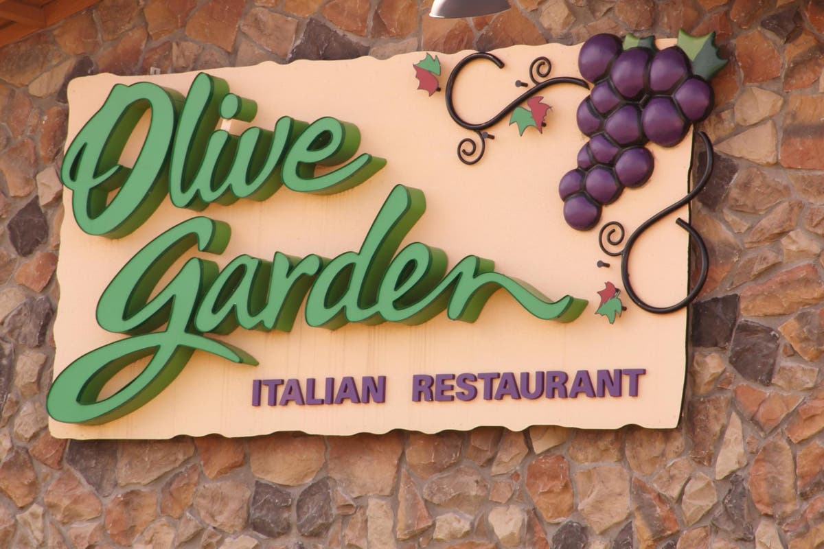 Olive Garden Denies It Donated To Trump Re Election Campaign Amid Calls For Boycott The Independent The Independent