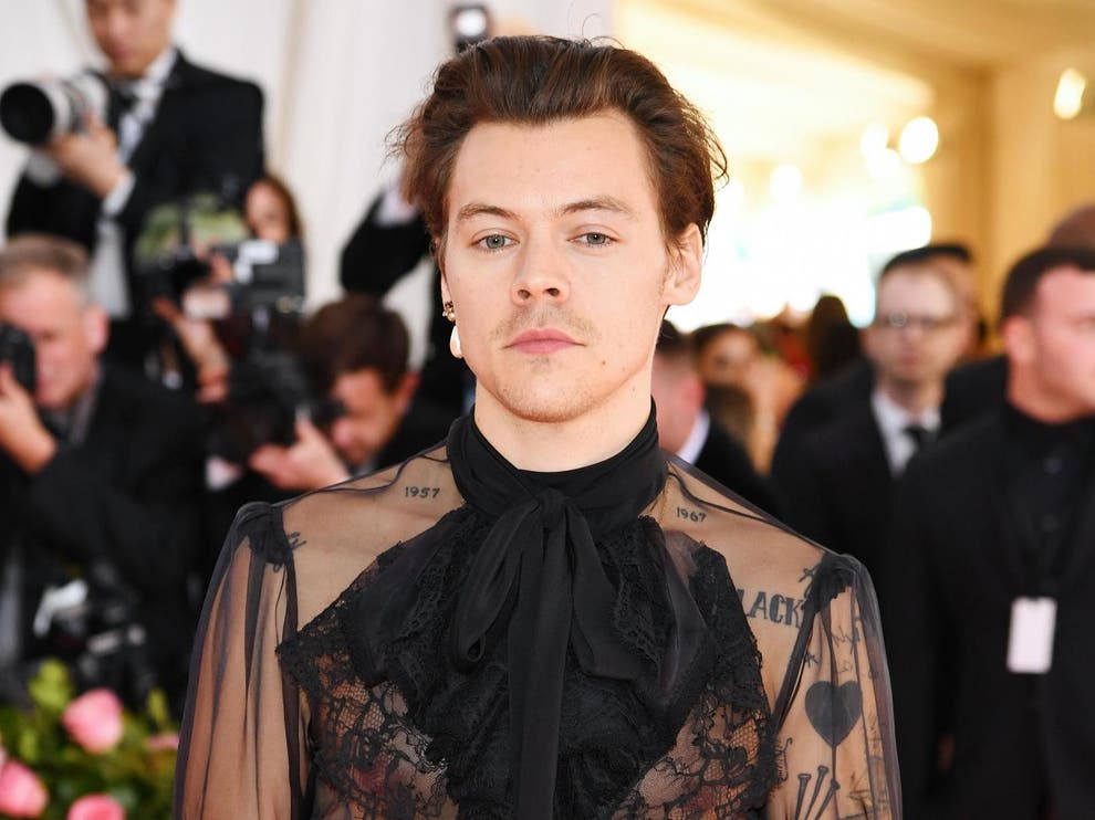 harry styles feminism clothes
