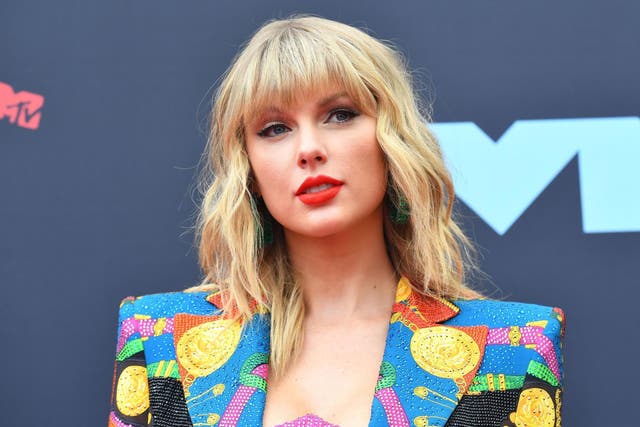 Taylor Swift said she wouldn't perform at VMAs unless drag queens featured in music video received awards too