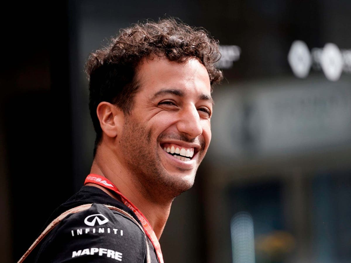 McLaren chief open to allowing Daniel Ricciardo to race at Bathurst ...