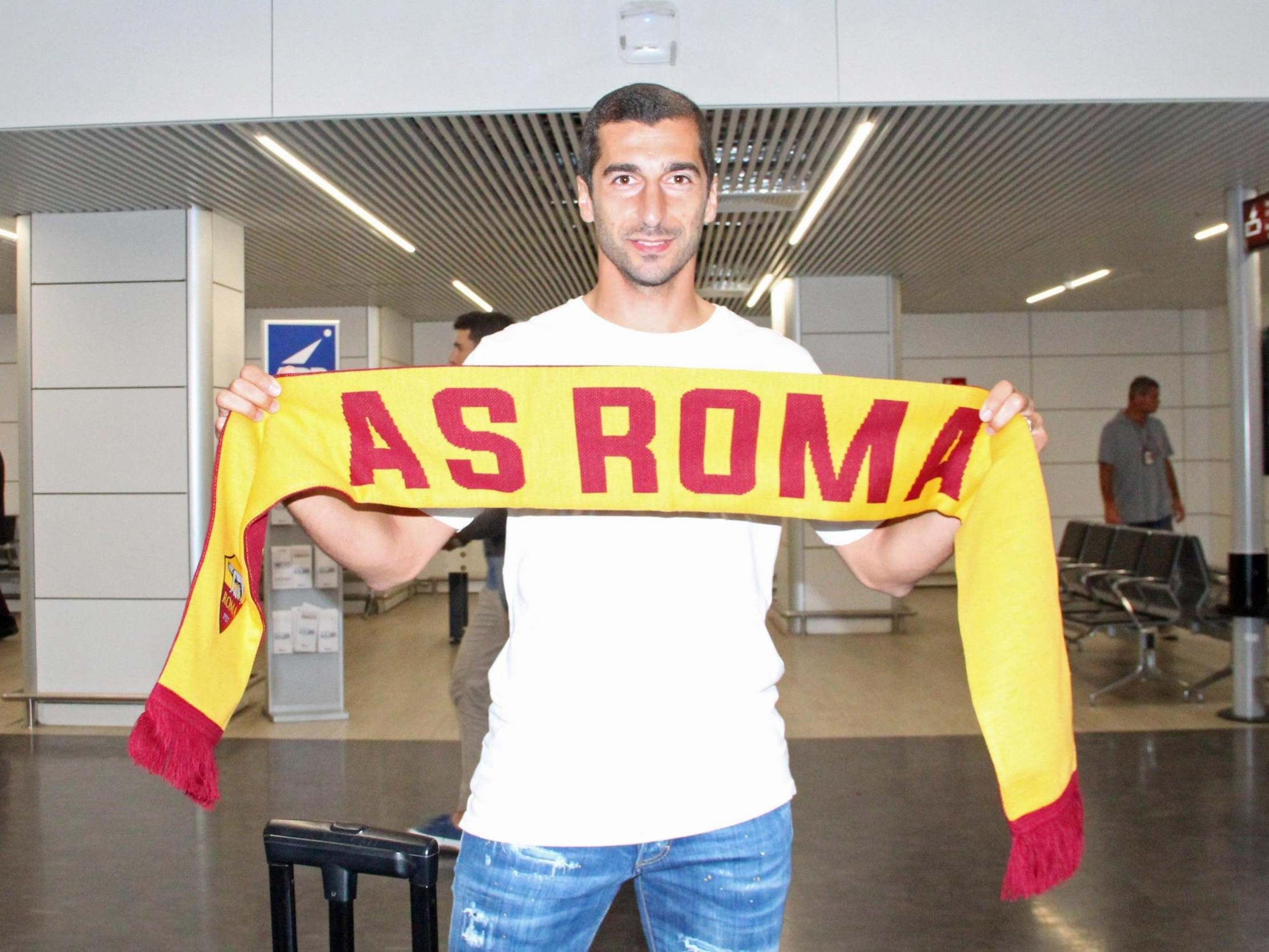 SERIE A/OFFICIAL - Mkhitaryan extend his deal with AS ROMA