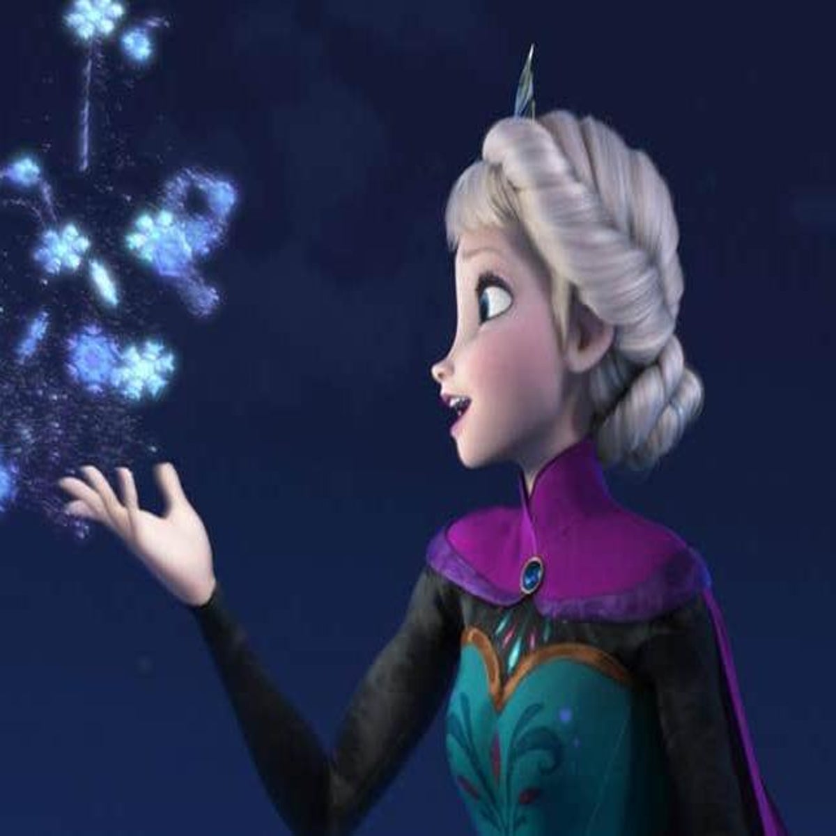 Aurora Snow Lesbian - Frozen 2: Elsa won't be first LGBT+ Disney princess in new sequel | The  Independent | The Independent