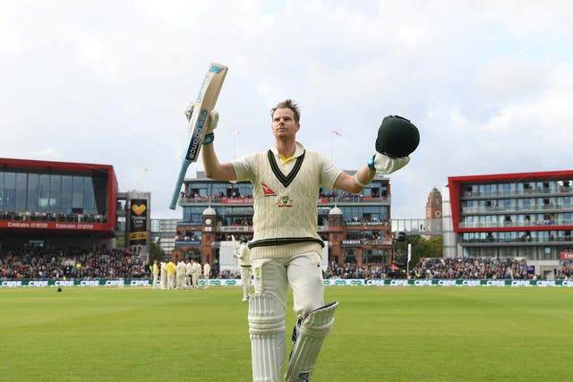 Steve Smith acknowledges the Old Trafford crowd