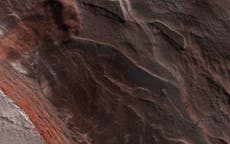 Nasa reveals spectacular photo of avalanche on Mars