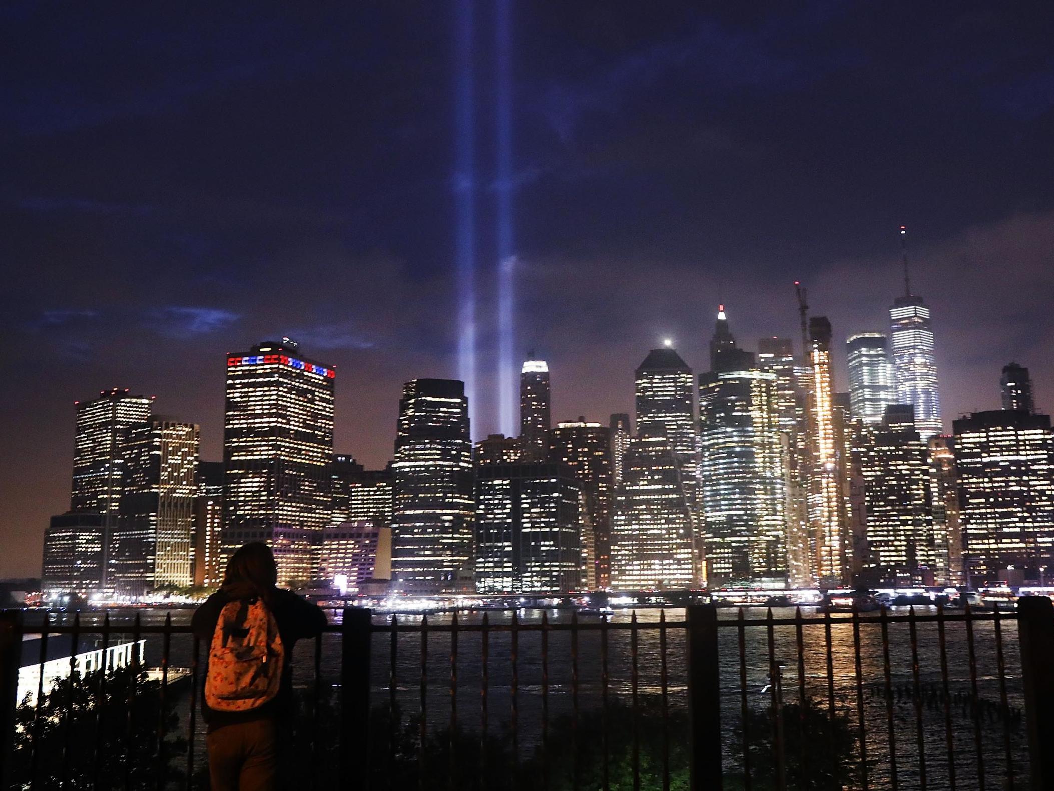 9/11 tribute light beams at site of World Trade Centre attacks 'endangering 160,000 birds a year' | Independent | The Independent
