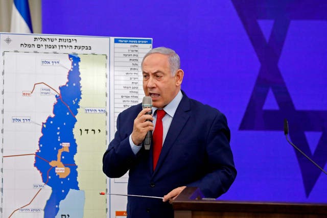 Benjamin Netanyahu outlined his controversial plans with a map