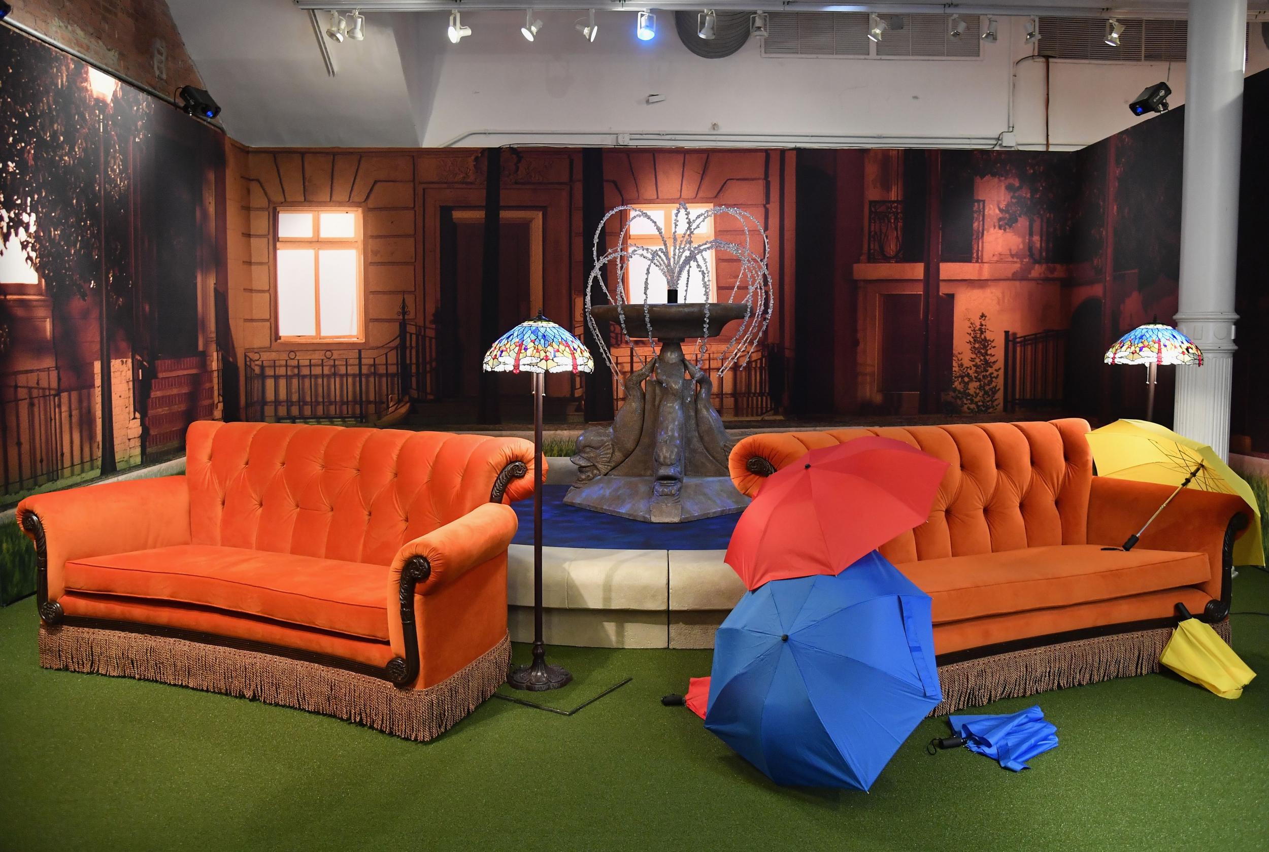 Here's A Look Inside The Amazing New York Central Perk Pop-Up Shop