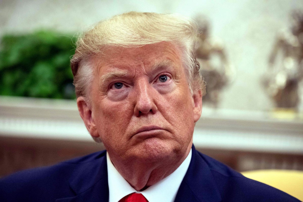 Yeni anket, Bağımsızlar arasındaki Trump desteğinin ikinci dönemde çöktüğünü gösteriyor