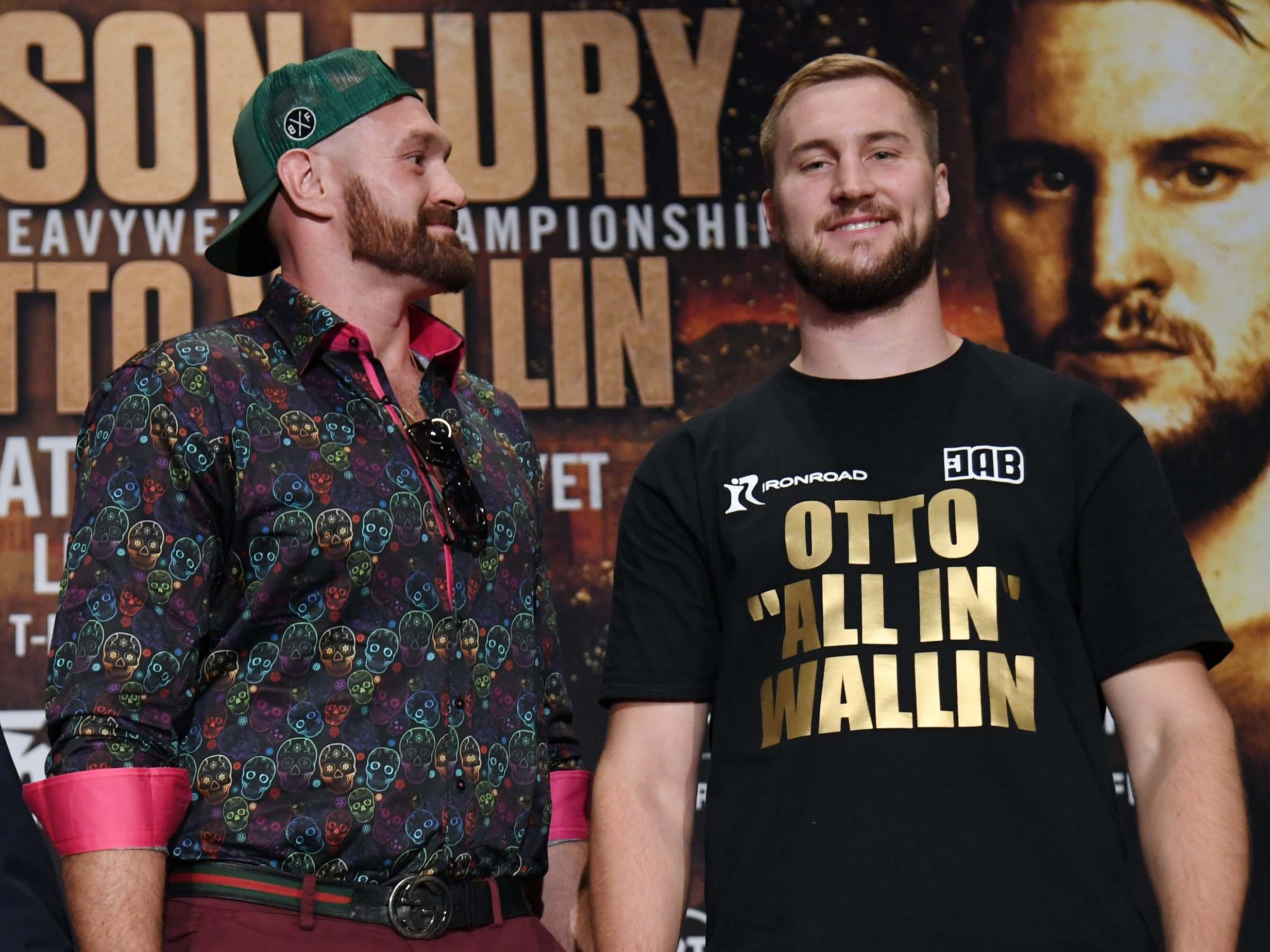 Tyson Fury and Otto Wallin pose ahead of their fight