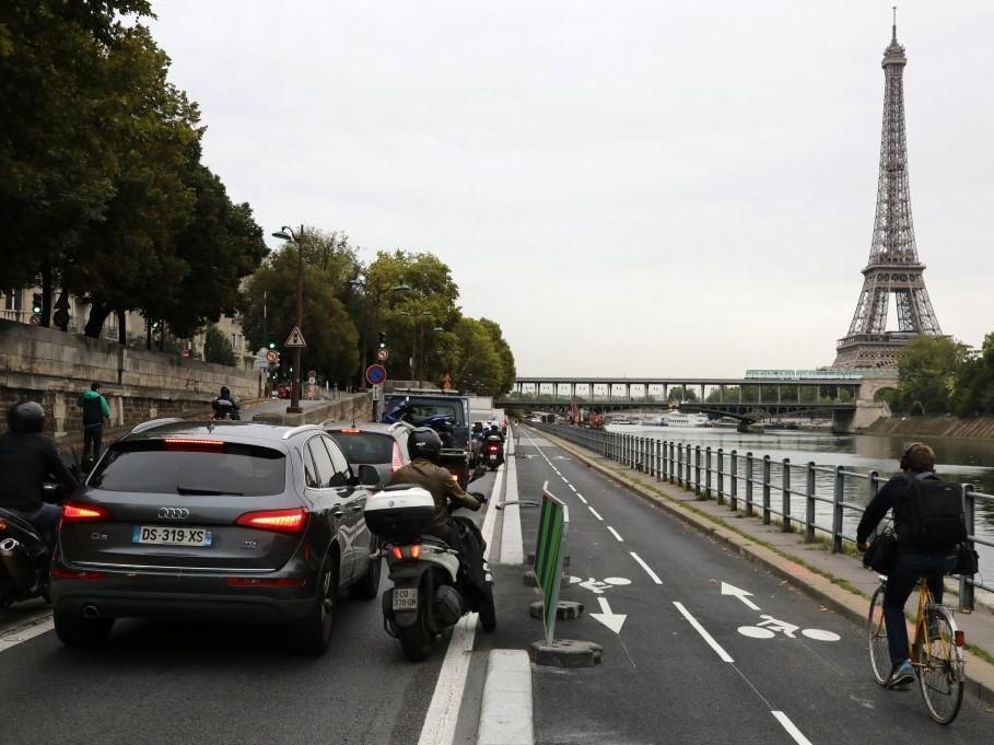 People in Paris were forced to drive, cycle, walk or work from home due to the public transport strikes