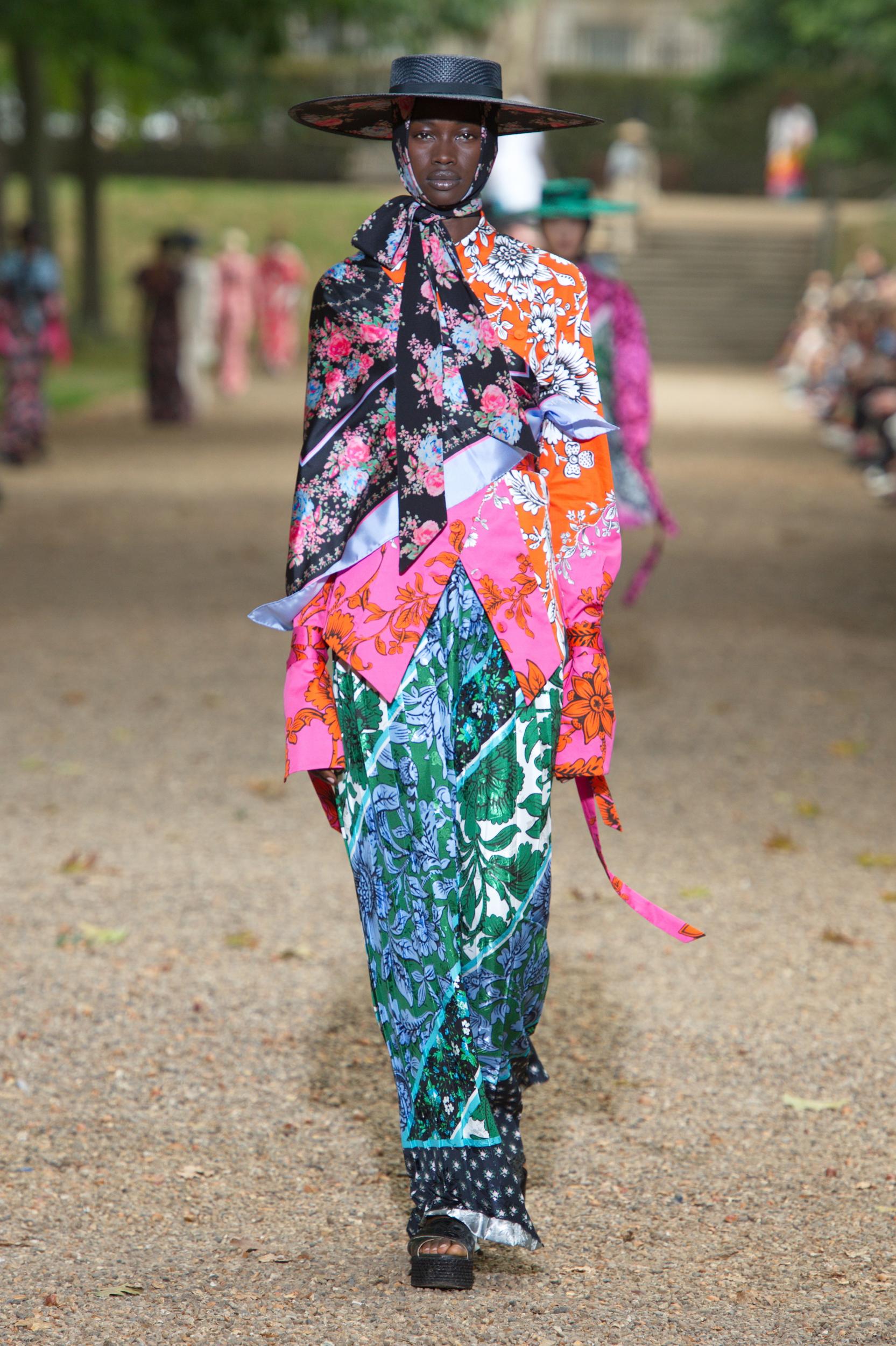 Bold prints and over the top accessories were front and centre in Erdem’s presentation