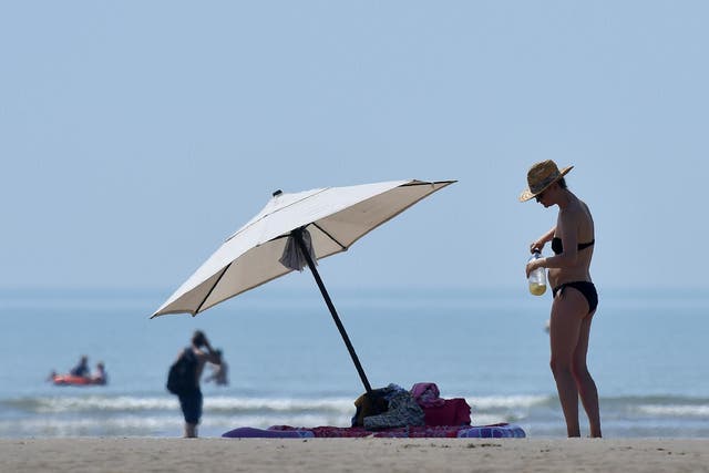 Temperatures are forecasted to reach up to 26C this weekend with every part of the UK to see sunshine