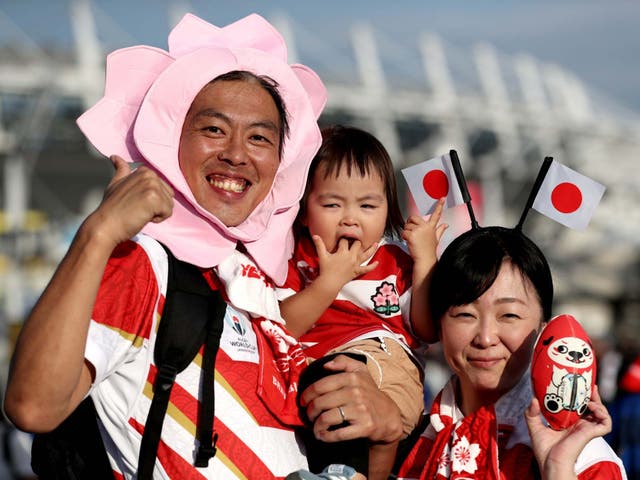 A group of Japan fans