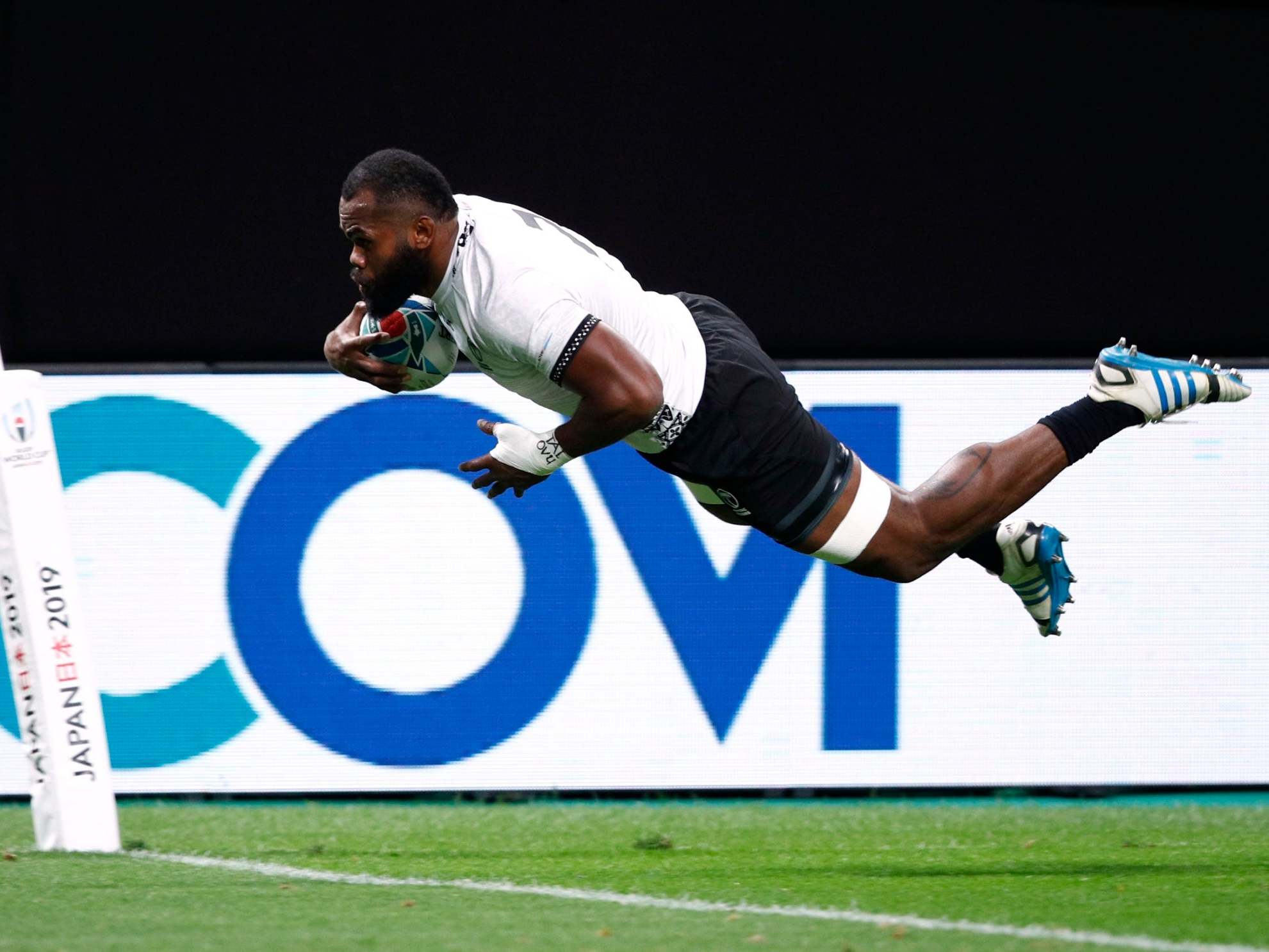 Peceli Yato scores Fiji's first try against Australia