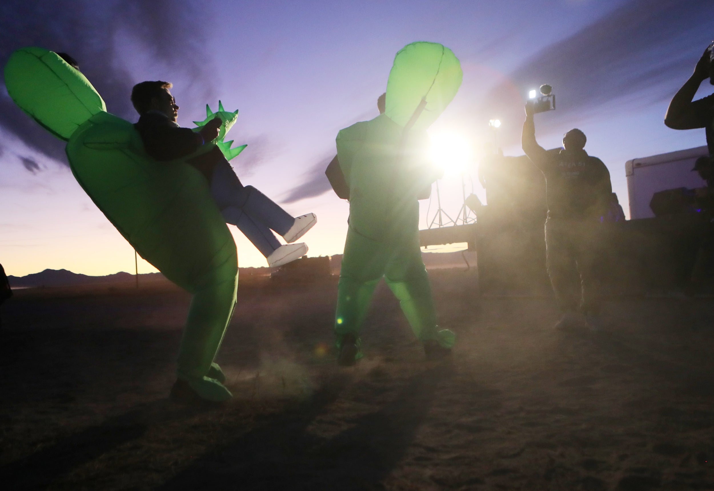 Hundreds gathered in the Nevada desert to 'see them aliens' (Getty Images)