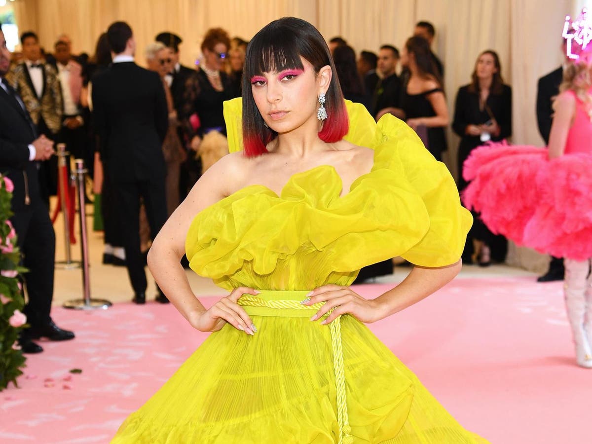 Charli XCX opens about up about therapy and mental health stigma | The ...
