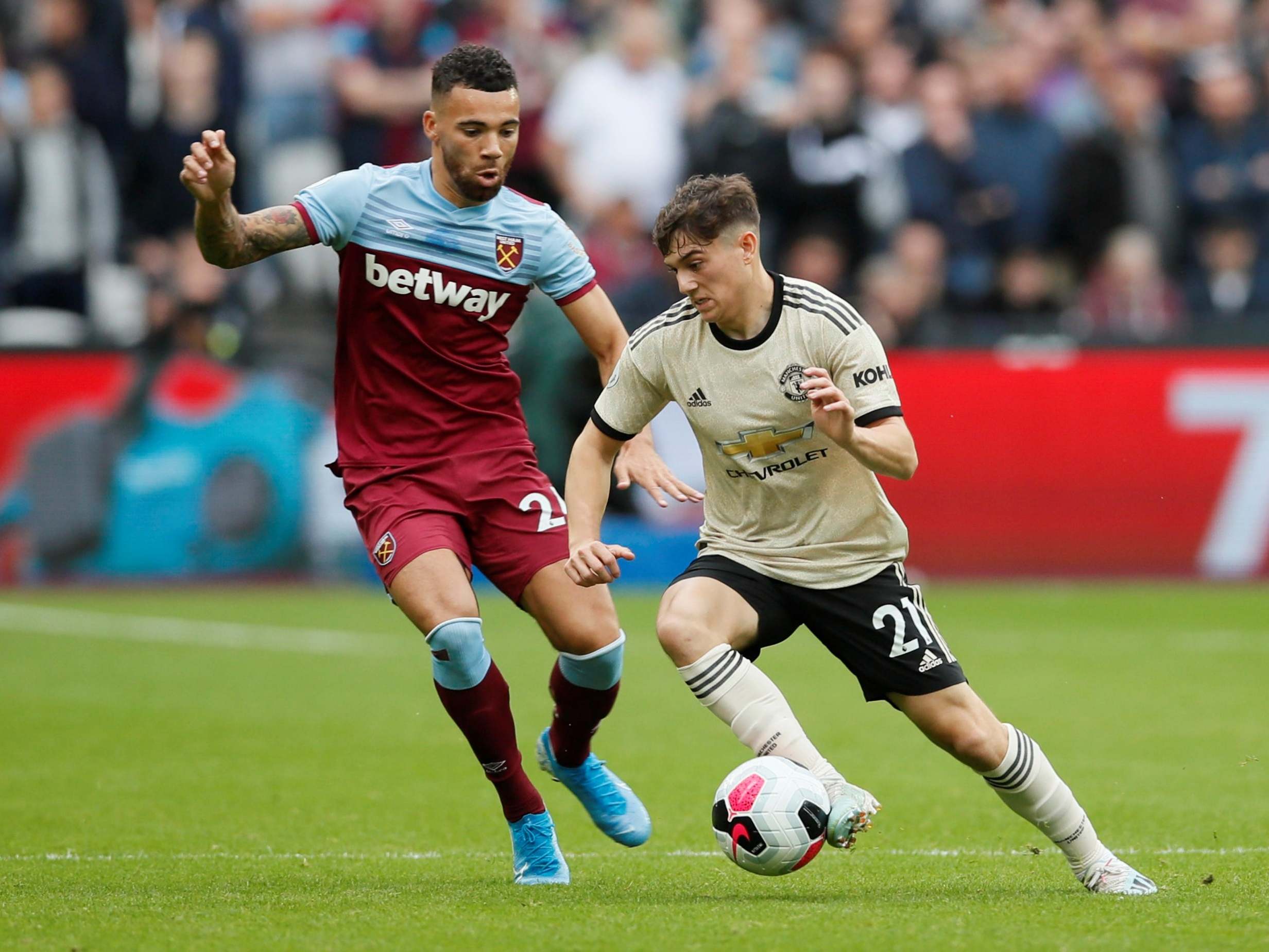 West Ham vs Manchester United LIVE stream: Latest score and updates