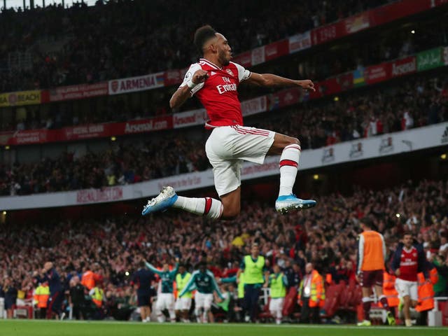 Arsenal's Pierre-Emerick Aubameyang celebrates scoring