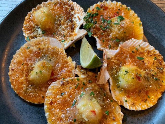 The special: queenie scallops coated in harissa butter, breadcrumbs and Manchego cheese (Ellie Fry)