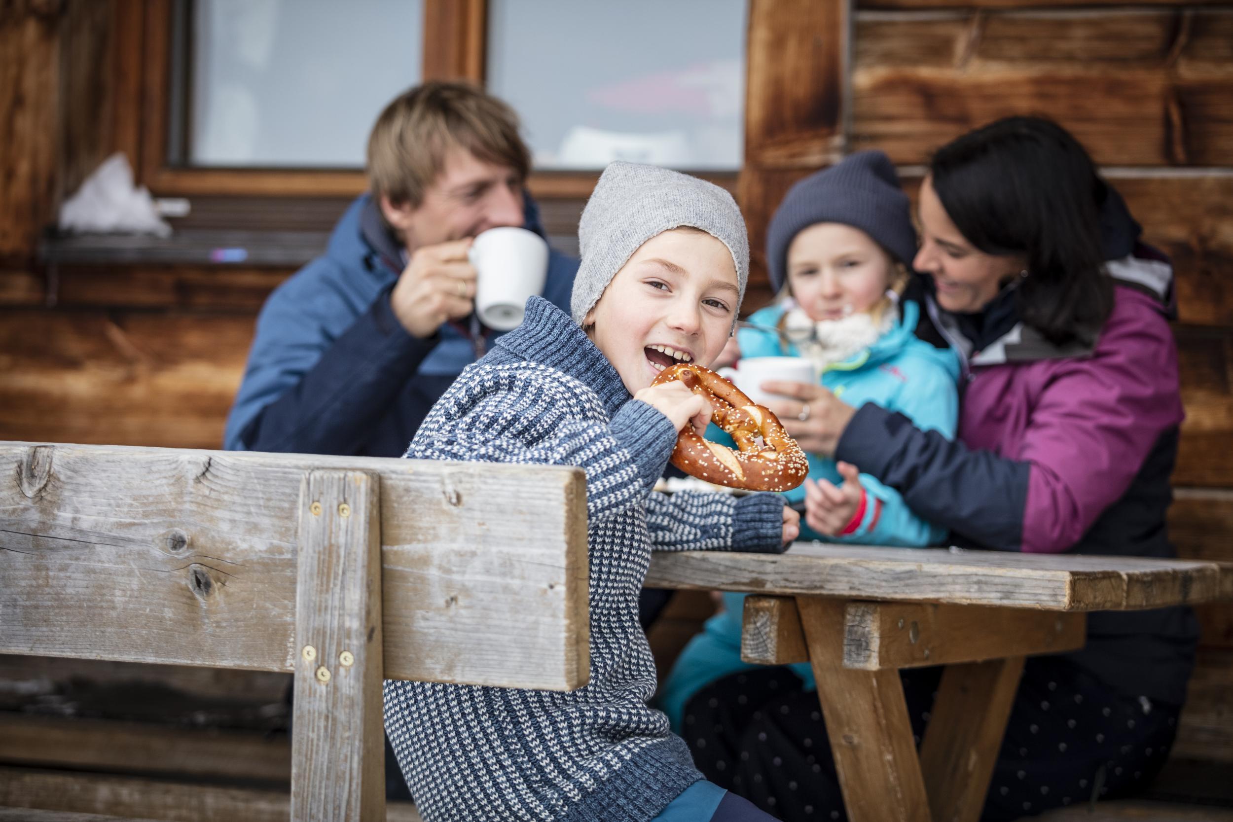 St Johann in Salzburg boasts a wide range of eating and drinking options. © TVB St Johann in Salzburg_MirjaGeh