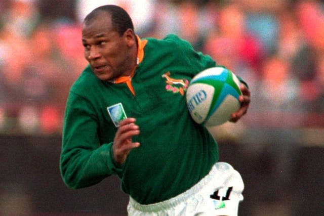 Williams cuts across the open field during Rugby World Cup action against Western Samoa in Johannesburg in 1995