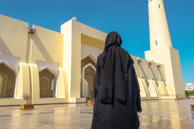 Tourists will be allowed into Saudi Arabia for the first time, as long as they dress modestly