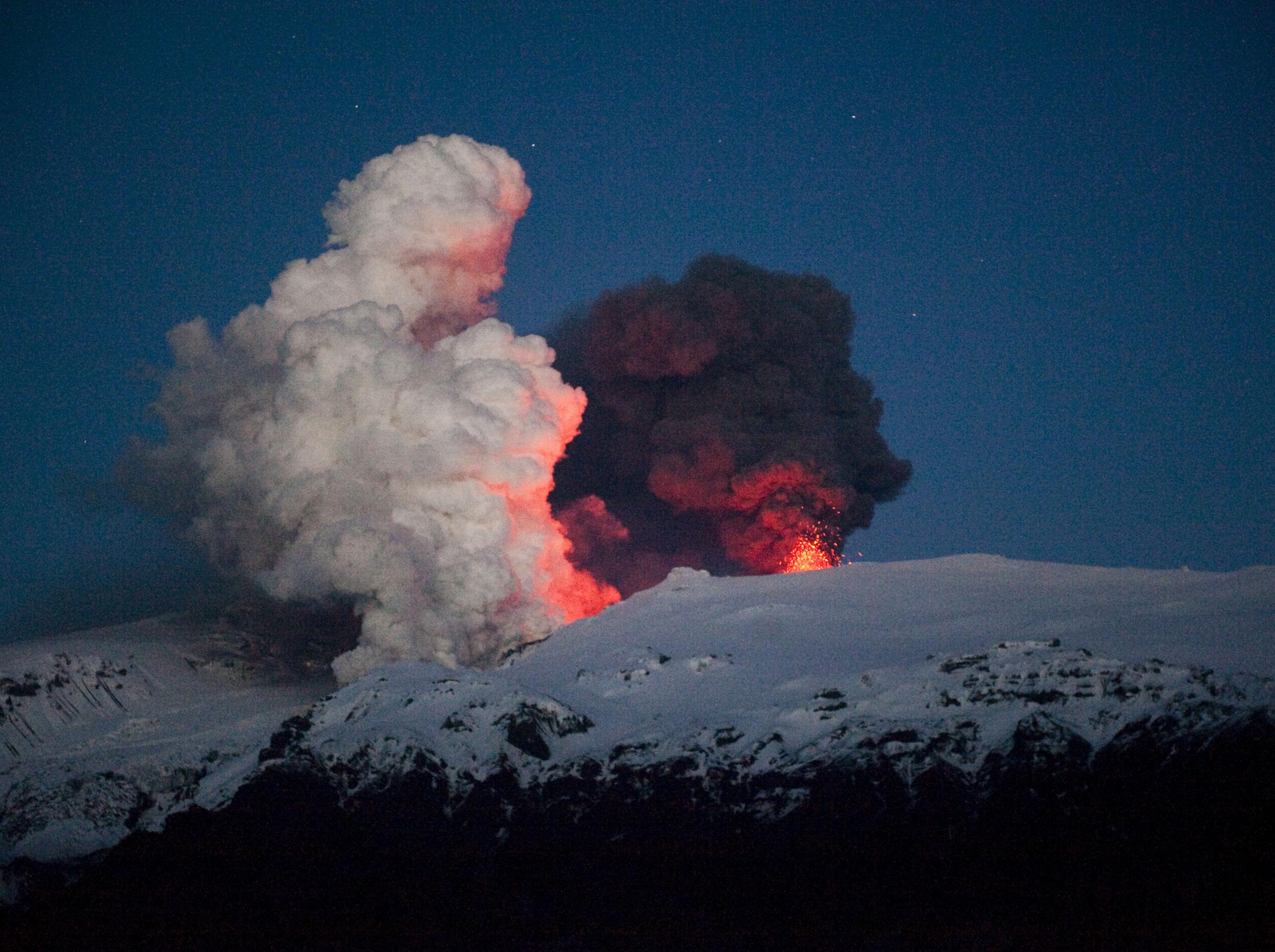 Iceland's Eyjafjallaj?kull volcano