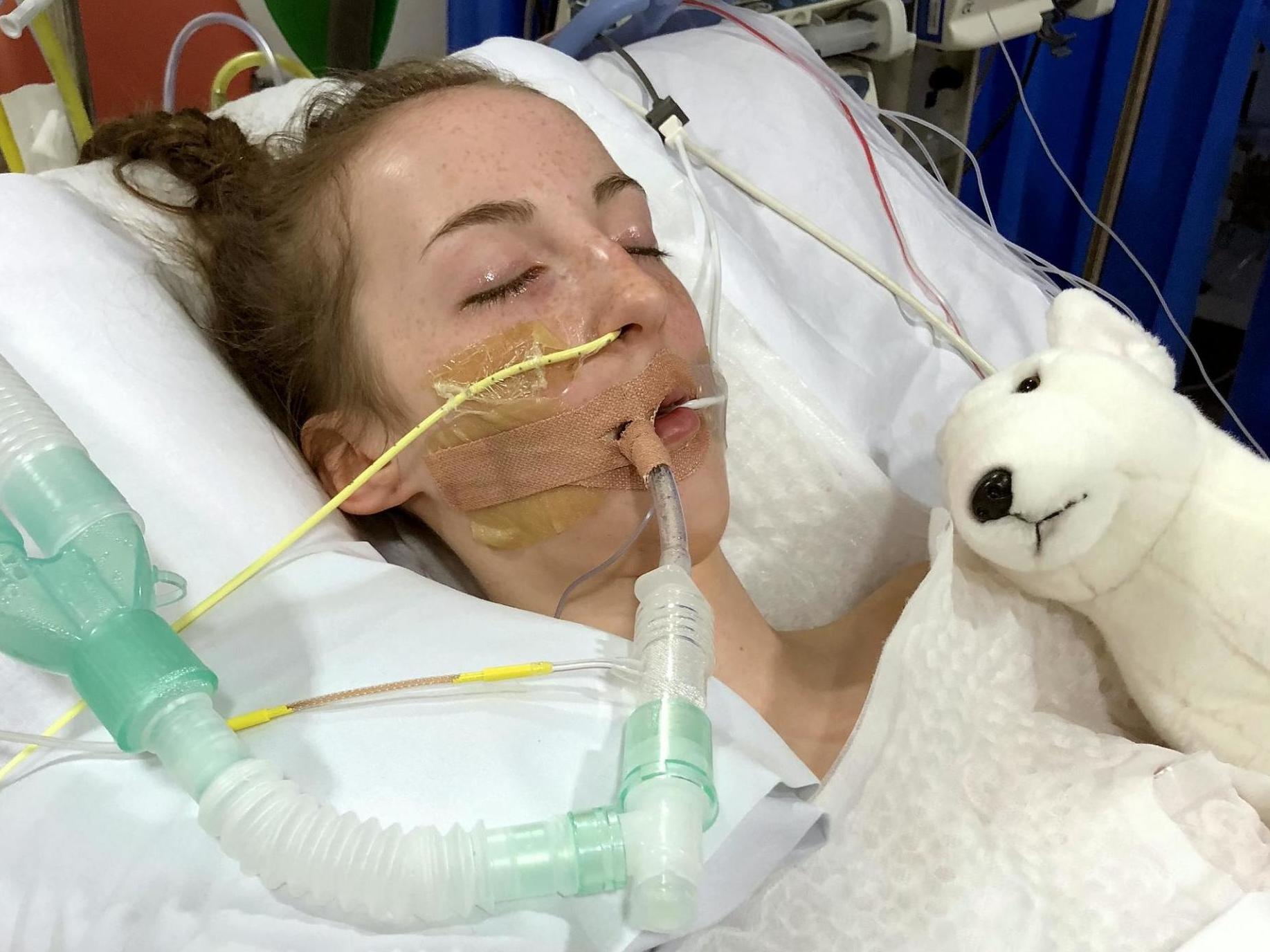 Teenage girl dies 'choking on her own blood after breathing in mould'