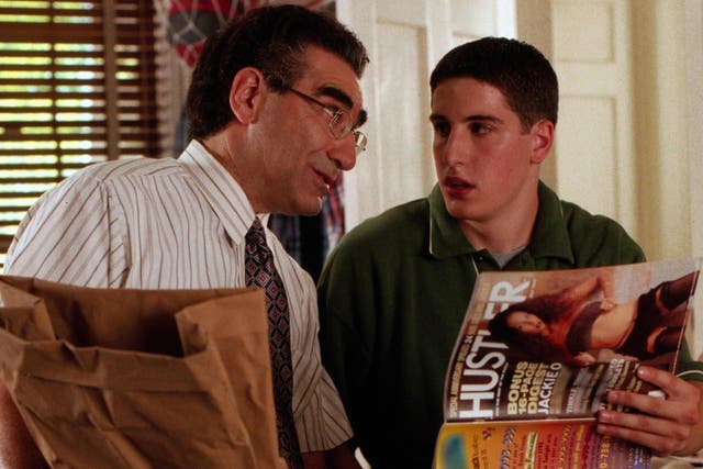 Pie-eyed: Jim (Jason Biggs, right) gets some helpful advice from dad Noah (Eugene Levy)