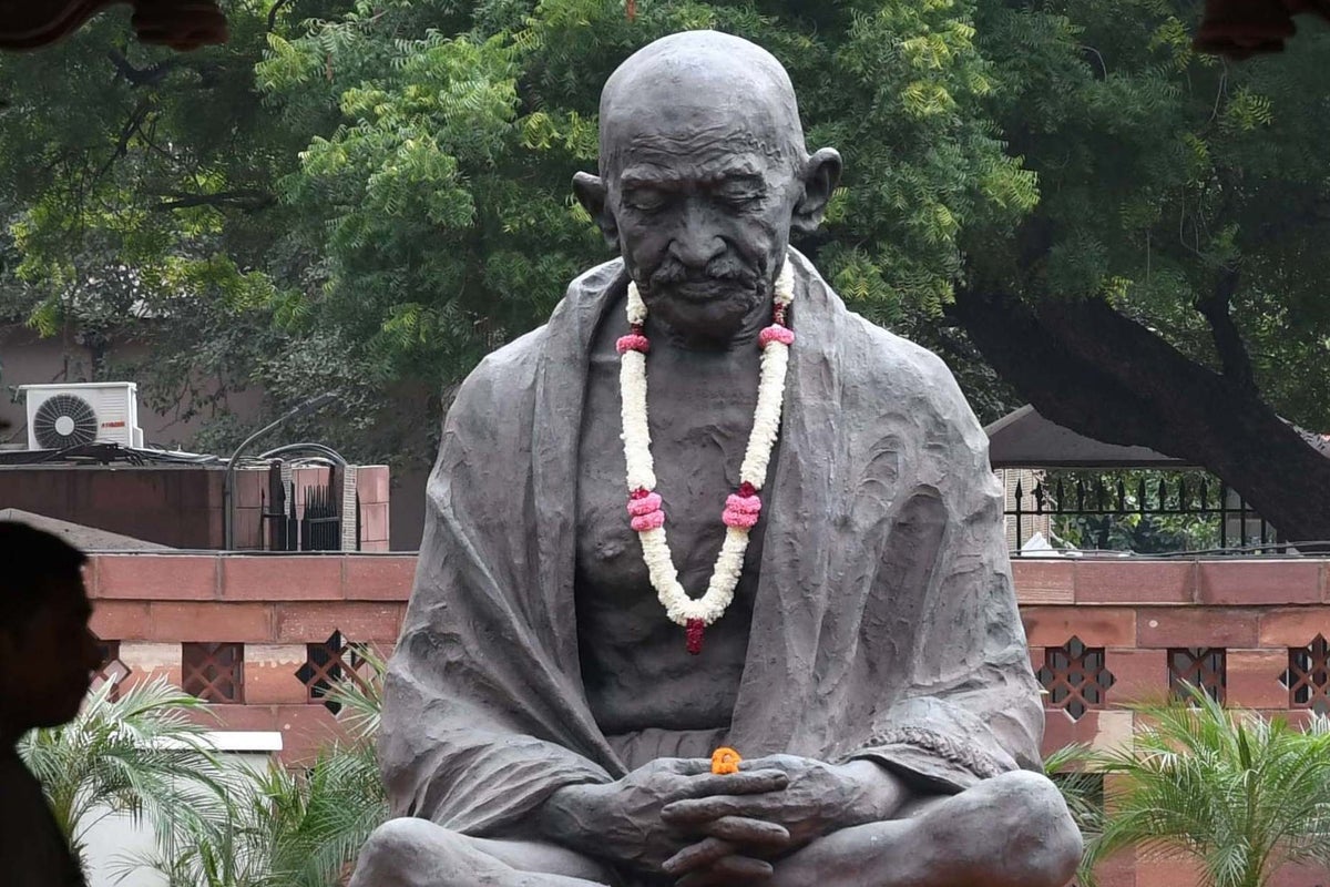 Gandhi's 'ashes stolen' after 150th birthday celebrations