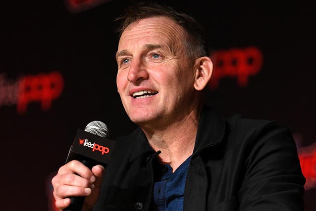 Christopher Eccleston speaks at a panel at New York Comic Con on 3 October, 2019.