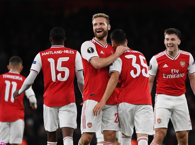 Arsenal are in complete control against Liege