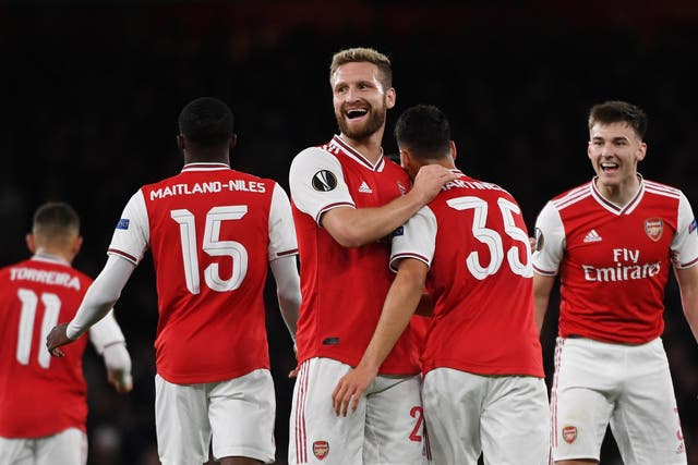 Arsenal are in complete control against Liege