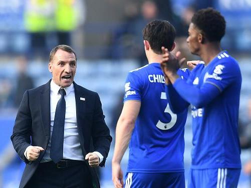 Brendan Rodgers celebrates with his Leicester players