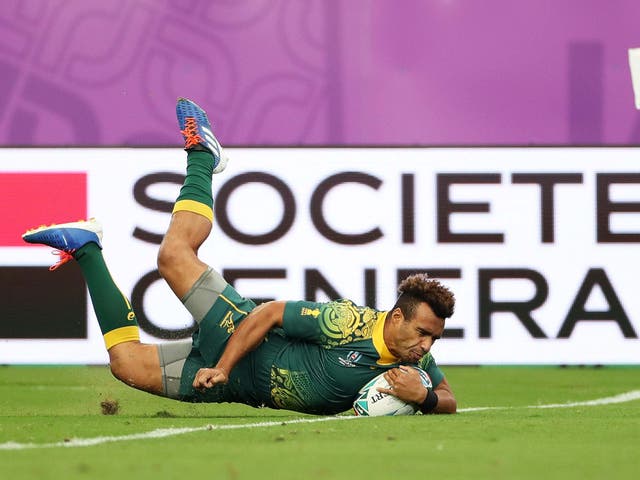 Will Genia scores a try for Australia in their match against Uruguay
