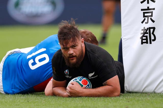 Angus Ta'avao scores New Zealand's third try of the match against Namibia