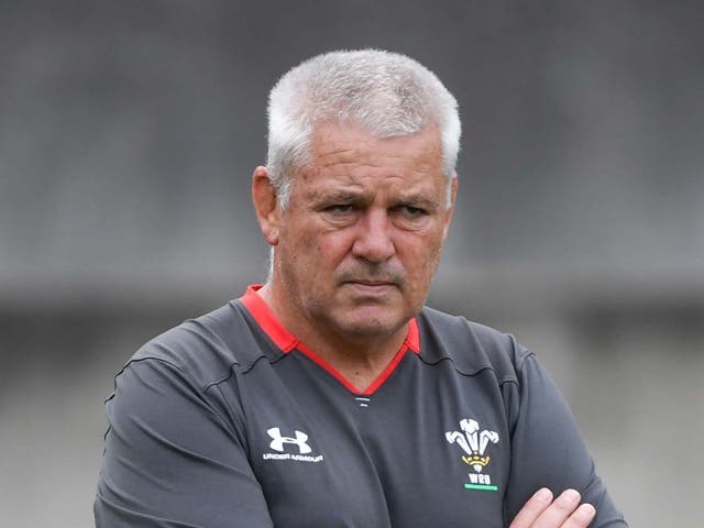 Gatland watches on during Wales training