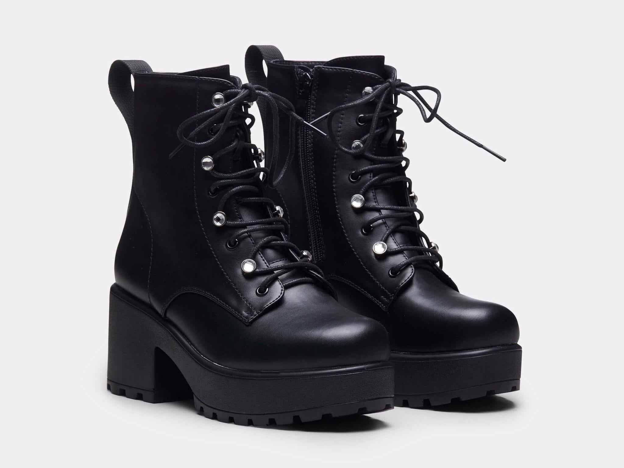 public desire black croc effect platform boots