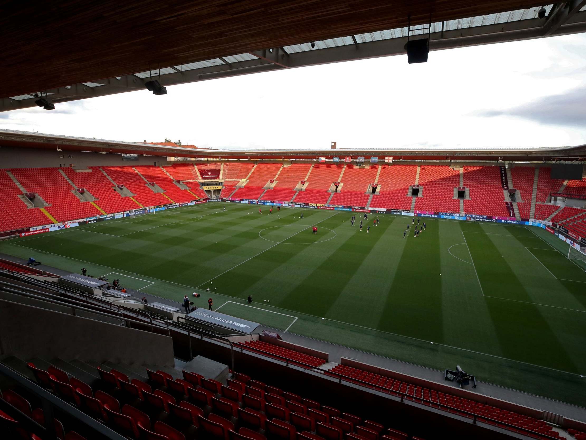 Czech Republic vs England LIVE: Build-up, team news and updates ahead of today's Euro 2020 qualifier